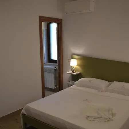 Dimora Cice Bed and Breakfast SantʼAgata deʼ Goti