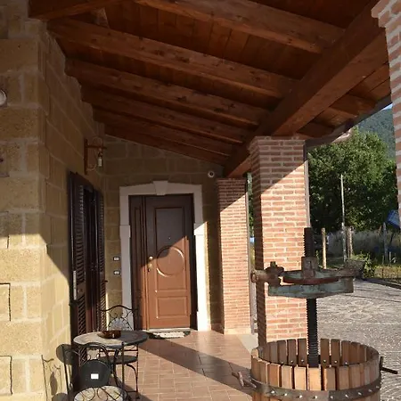Dimora Cice Bed & Breakfast 4*