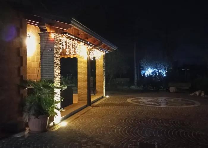 לינה וארוחת בוקר Dimora Cice 4*